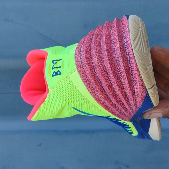 NikeiD Nike Hyperdunk 2013 - Picture 11 of 16